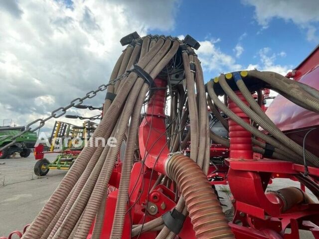 Красный Квернеланд Другая, объемом двигателя 0 л и пробегом 0 тыс. км за 58199 $, фото 21 на Automoto.ua