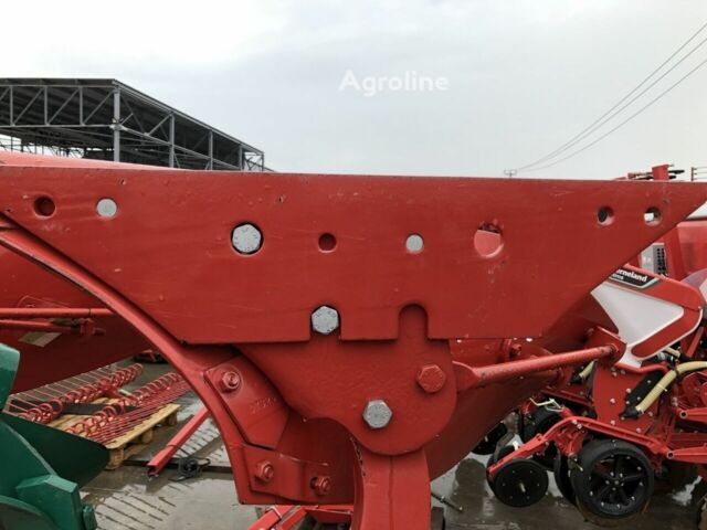 Червоний Квернеланд LD 100, об'ємом двигуна 0 л та пробігом 0 тис. км за 41279 $, фото 5 на Automoto.ua