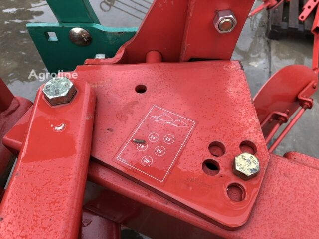 Червоний Квернеланд LD 100, об'ємом двигуна 0 л та пробігом 0 тис. км за 41279 $, фото 7 на Automoto.ua