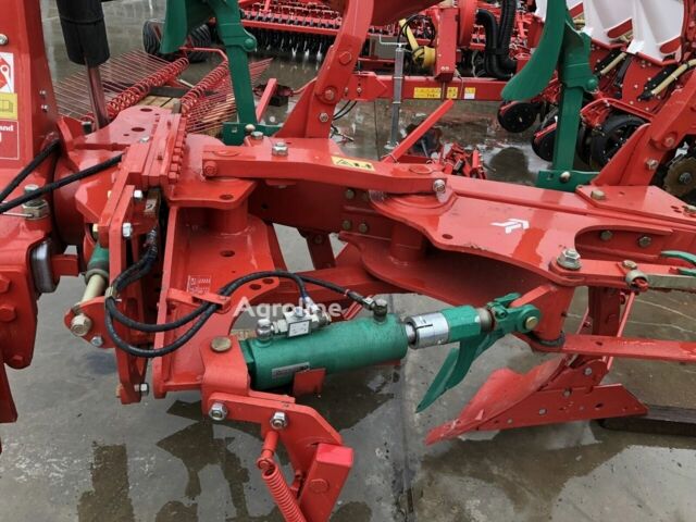 Червоний Квернеланд LD 100, об'ємом двигуна 0 л та пробігом 0 тис. км за 41279 $, фото 6 на Automoto.ua