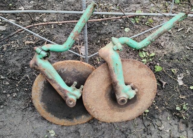 Червоний Квернеланд Stenomat, об'ємом двигуна 0 л та пробігом 0 тис. км за 2800 $, фото 4 на Automoto.ua