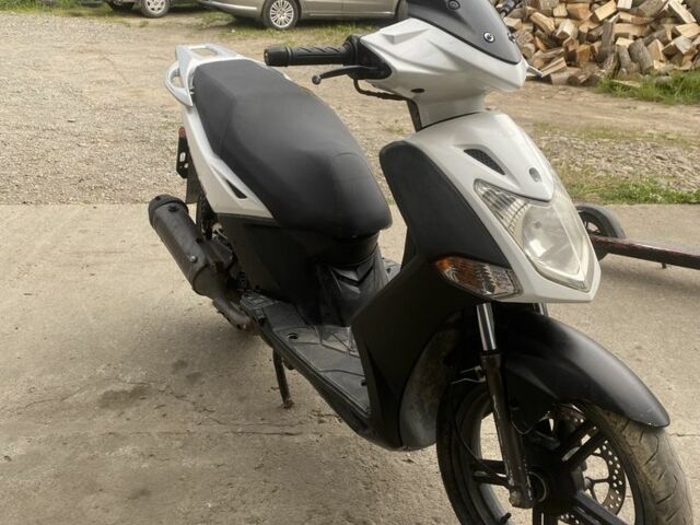 Кімко 6510, об'ємом двигуна 0.13 л та пробігом 0 тис. км за 750 $, фото 5 на Automoto.ua