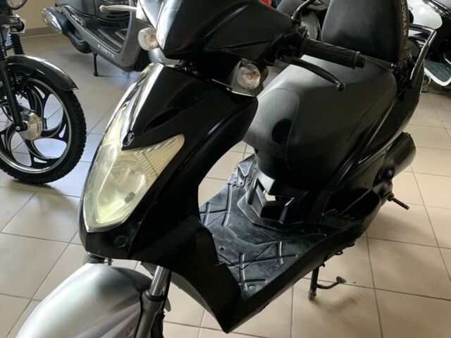 Кимко Другая, объемом двигателя 80 л и пробегом 0 тыс. км за 15000 $, фото 4 на Automoto.ua