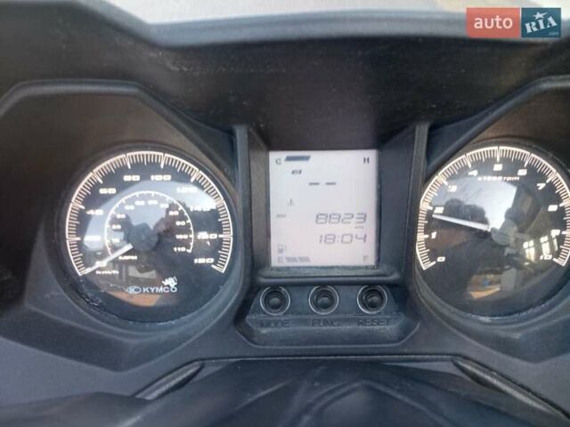 Белый Кимко ККсР, объемом двигателя 0.3 л и пробегом 8 тыс. км за 1350 $, фото 6 на Automoto.ua