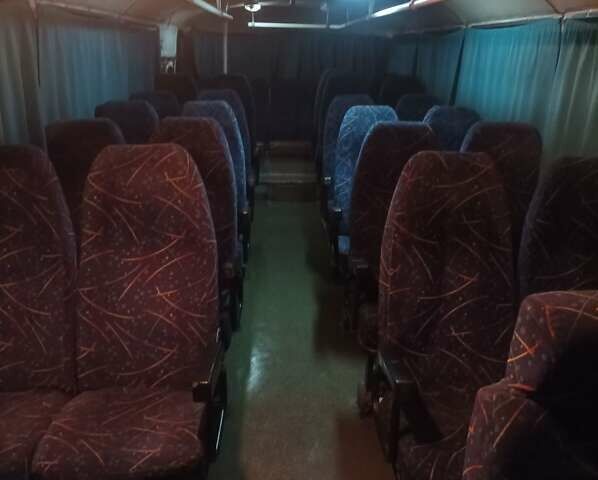 Белый ЛАЗ 695, объемом двигателя 5.9 л и пробегом 500 тыс. км за 8500 $, фото 8 на Automoto.ua