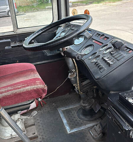 Белый ЛАЗ А1414, объемом двигателя 0 л и пробегом 138 тыс. км за 2900 $, фото 3 на Automoto.ua