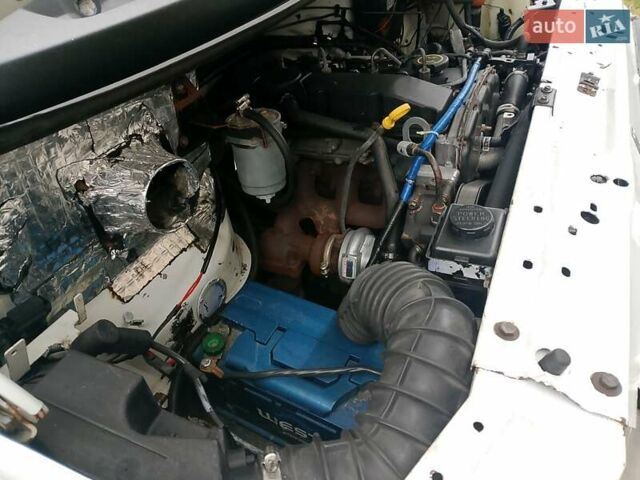 Белый ЛДВ Конвой, объемом двигателя 2.4 л и пробегом 250 тыс. км за 3700 $, фото 14 на Automoto.ua
