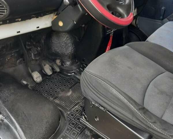 Белый ЛДВ Конвой, объемом двигателя 2.5 л и пробегом 400 тыс. км за 3850 $, фото 6 на Automoto.ua