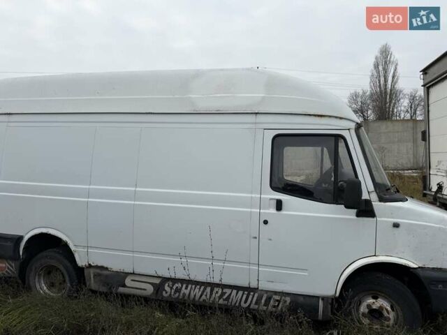 Белый ЛДВ Конвой, объемом двигателя 2.4 л и пробегом 158 тыс. км за 500 $, фото 1 на Automoto.ua