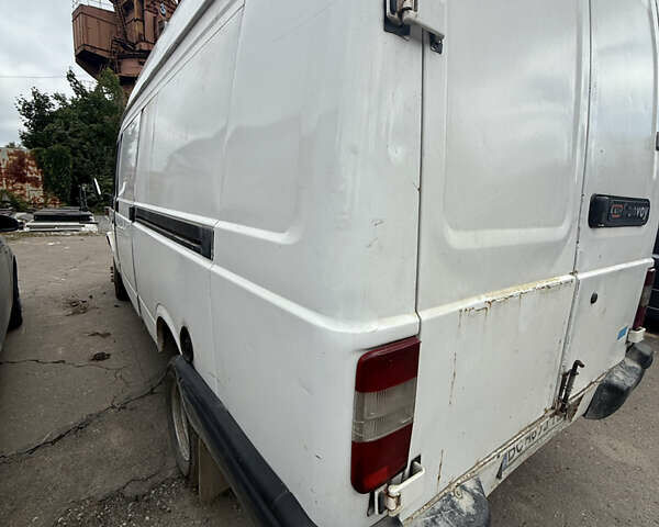 Белый ЛДВ Конвой, объемом двигателя 2.5 л и пробегом 350 тыс. км за 4000 $, фото 3 на Automoto.ua