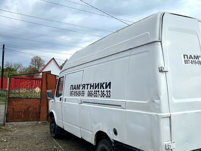 Белый ЛДВ Конвой, объемом двигателя 2.5 л и пробегом 200 тыс. км за 2000 $, фото 2 на Automoto.ua