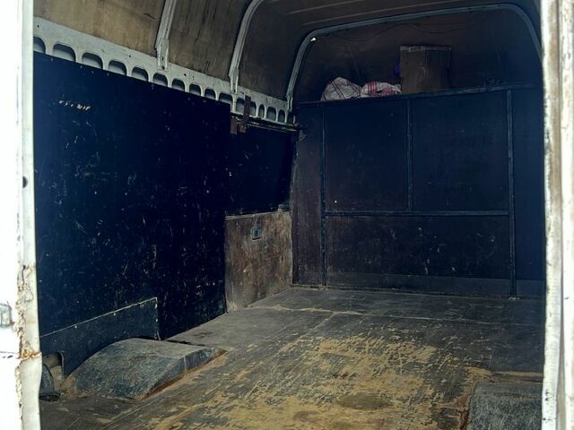 Белый ЛДВ Конвой, объемом двигателя 2.5 л и пробегом 200 тыс. км за 2000 $, фото 1 на Automoto.ua