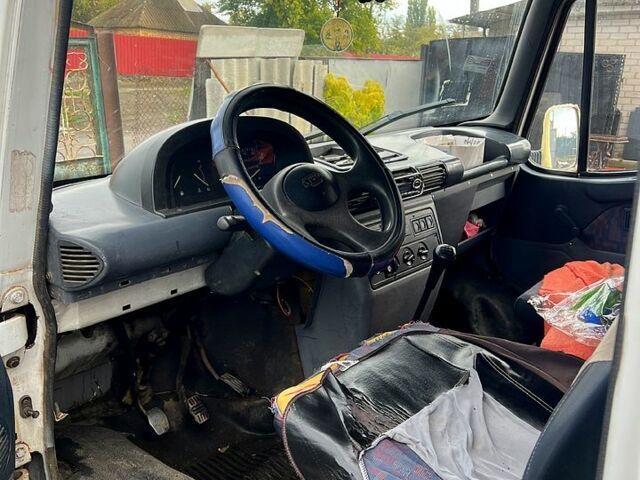 Белый ЛДВ Конвой, объемом двигателя 2.5 л и пробегом 200 тыс. км за 2000 $, фото 3 на Automoto.ua