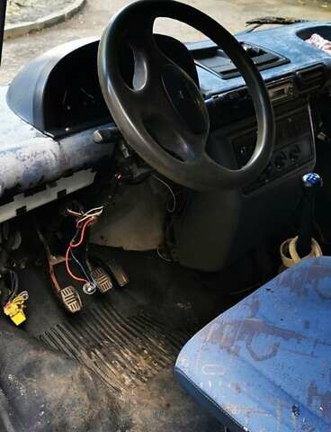 Белый ЛДВ Конвой, объемом двигателя 2.4 л и пробегом 265 тыс. км за 2500 $, фото 8 на Automoto.ua