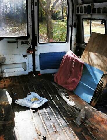 Белый ЛДВ Конвой, объемом двигателя 2.4 л и пробегом 265 тыс. км за 2500 $, фото 4 на Automoto.ua