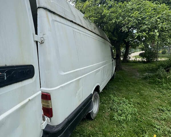 Белый ЛДВ Конвой, объемом двигателя 2.4 л и пробегом 10 тыс. км за 2500 $, фото 2 на Automoto.ua