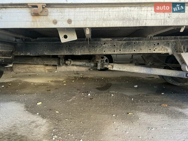 Білий ЛДВ Конвой вант., об'ємом двигуна 2.4 л та пробігом 80 тис. км за 4700 $, фото 2 на Automoto.ua