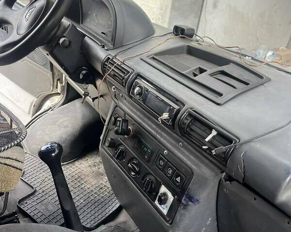 Белый ЛДВ Конвой груз., объемом двигателя 2.4 л и пробегом 430 тыс. км за 3200 $, фото 12 на Automoto.ua