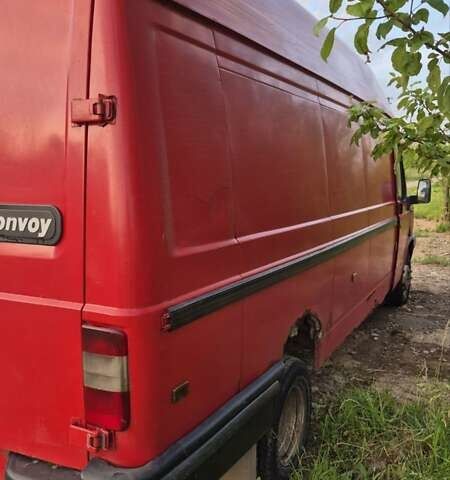 Красный ЛДВ Конвой груз., объемом двигателя 0 л и пробегом 285 тыс. км за 1600 $, фото 2 на Automoto.ua