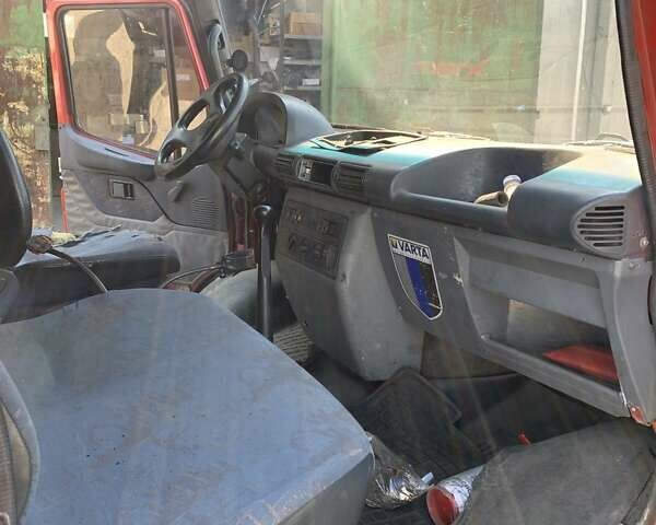 Червоний ЛДВ Конвой вант., об'ємом двигуна 2.4 л та пробігом 320 тис. км за 2700 $, фото 2 на Automoto.ua