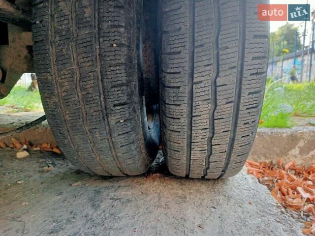 Червоний ЛДВ Конвой вант., об'ємом двигуна 2.4 л та пробігом 286 тис. км за 3700 $, фото 6 на Automoto.ua