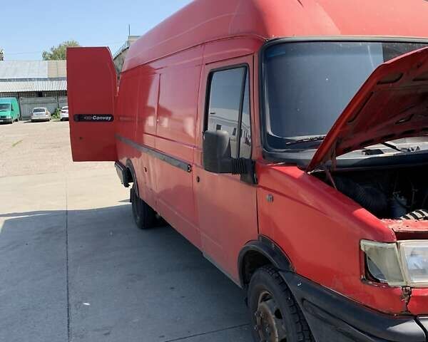 Червоний ЛДВ Конвой вант., об'ємом двигуна 2.4 л та пробігом 320 тис. км за 2700 $, фото 3 на Automoto.ua