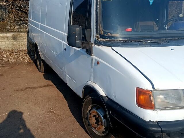 ЛДВ Конвой, объемом двигателя 25 л и пробегом 200 тыс. км за 1500 $, фото 1 на Automoto.ua