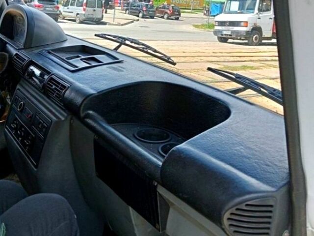 ЛДВ Конвой, об'ємом двигуна 2.4 л та пробігом 175 тис. км за 3700 $, фото 5 на Automoto.ua