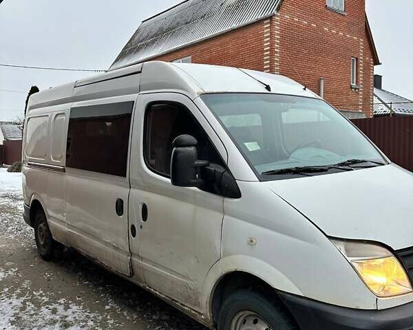 Белый ЛДВ Максус, объемом двигателя 2.5 л и пробегом 660 тыс. км за 3700 $, фото 9 на Automoto.ua