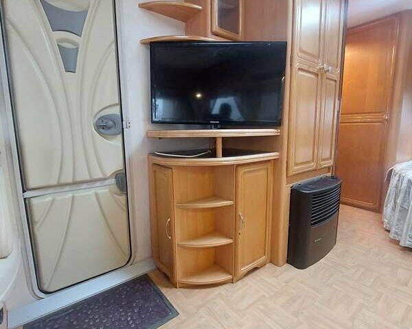 Серый ЛМЦ Лорд Роял, объемом двигателя 0 л и пробегом 3 тыс. км за 12499 $, фото 18 на Automoto.ua