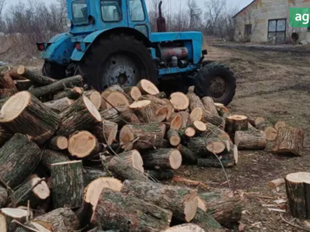 ЛТЗ Т-40АМ, объемом двигателя 4.15 л и пробегом 0 тыс. км за 4000 $, фото 3 на Automoto.ua