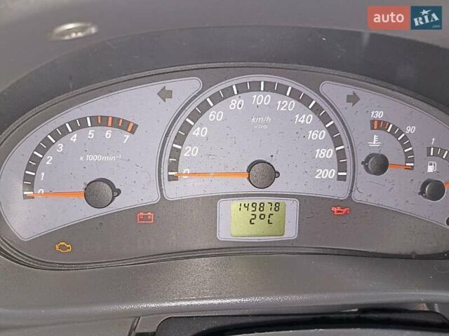 Зеленый Лада 2110, объемом двигателя 1.6 л и пробегом 150 тыс. км за 3750 $, фото 4 на Automoto.ua