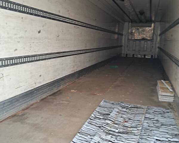 Белый Ламберет ThermoKing SB III, объемом двигателя 0 л и пробегом 213 тыс. км за 3700 $, фото 4 на Automoto.ua