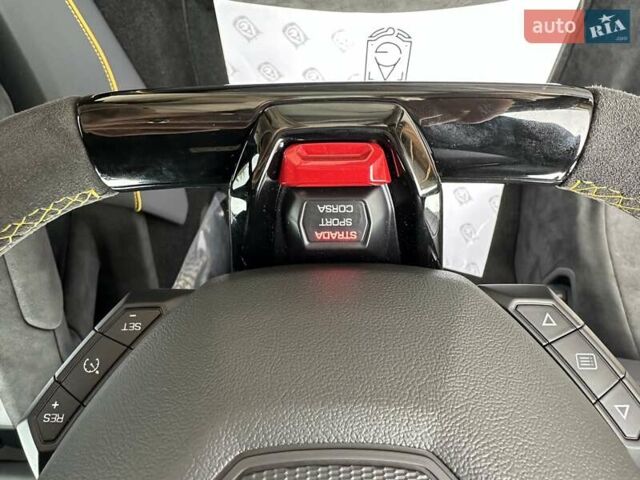 Чорний Ламборджині Хуракан, об'ємом двигуна 5.2 л та пробігом 1 тис. км за 440000 $, фото 41 на Automoto.ua