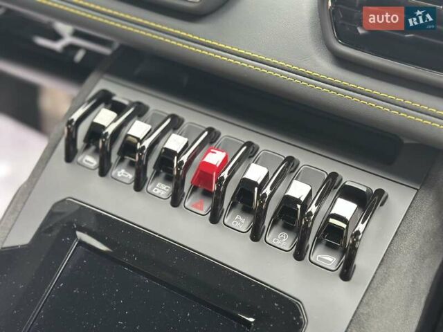 Чорний Ламборджині Хуракан, об'ємом двигуна 5.2 л та пробігом 1 тис. км за 440000 $, фото 34 на Automoto.ua