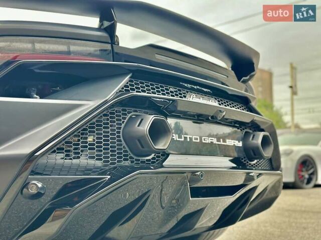 Чорний Ламборджині Хуракан, об'ємом двигуна 5.2 л та пробігом 1 тис. км за 440000 $, фото 20 на Automoto.ua