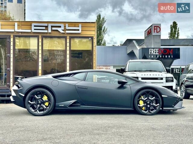 Черный Ламборджини Хуракан, объемом двигателя 5.2 л и пробегом 1 тыс. км за 415000 $, фото 8 на Automoto.ua