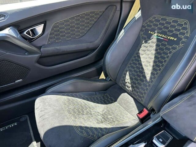 Ламборджини Хуракан, объемом двигателя 5.2 л и пробегом 31 тыс. км за 270000 $, фото 25 на Automoto.ua