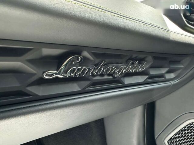 Ламборджини Хуракан 2018 в Киеве на Automoto.ua Ламборджини Хуракан, объемом двигателя 5.2 л и пробегом 23 тыс. км за 280000 $, фото 27 на Automoto.ua
