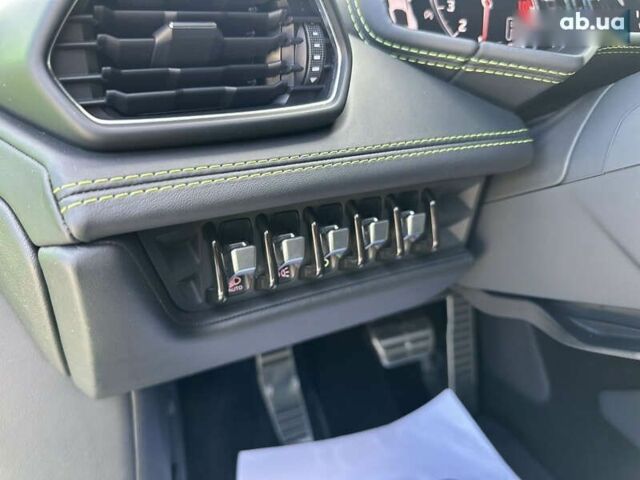 Ламборджини Хуракан 2018 в Киеве на Automoto.ua Ламборджини Хуракан, объемом двигателя 5.2 л и пробегом 23 тыс. км за 280000 $, фото 15 на Automoto.ua