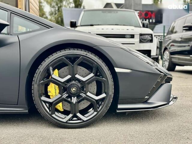 Ламборджини Хуракан, объемом двигателя 5.2 л и пробегом 1 тыс. км за 440000 $, фото 6 на Automoto.ua