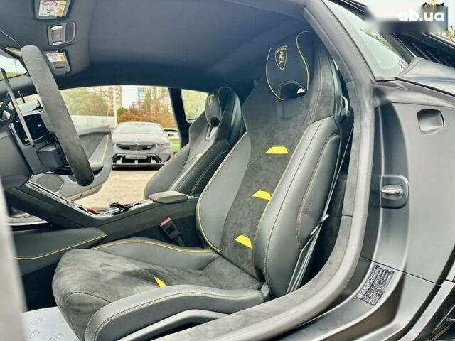 Ламборджини Хуракан, объемом двигателя 5.2 л и пробегом 1 тыс. км за 440000 $, фото 23 на Automoto.ua