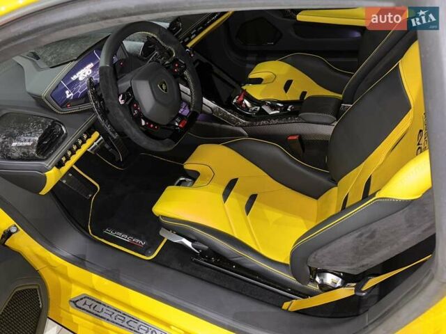 Желтый Ламборджини Хуракан, объемом двигателя 5.2 л и пробегом 9 тыс. км за 339900 $, фото 59 на Automoto.ua
