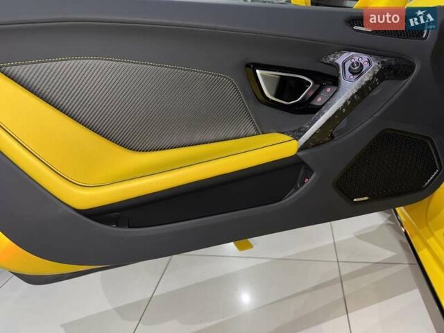 Желтый Ламборджини Хуракан, объемом двигателя 5.2 л и пробегом 9 тыс. км за 339900 $, фото 43 на Automoto.ua