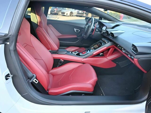 Серый Ламборджини Хуракан, объемом двигателя 5.2 л и пробегом 25 тыс. км за 135000 $, фото 9 на Automoto.ua