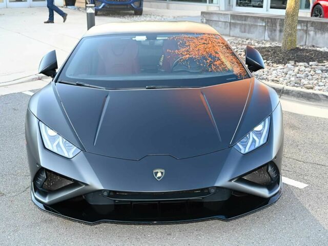 Серый Ламборджини Хуракан, объемом двигателя 5.2 л и пробегом 25 тыс. км за 135000 $, фото 1 на Automoto.ua