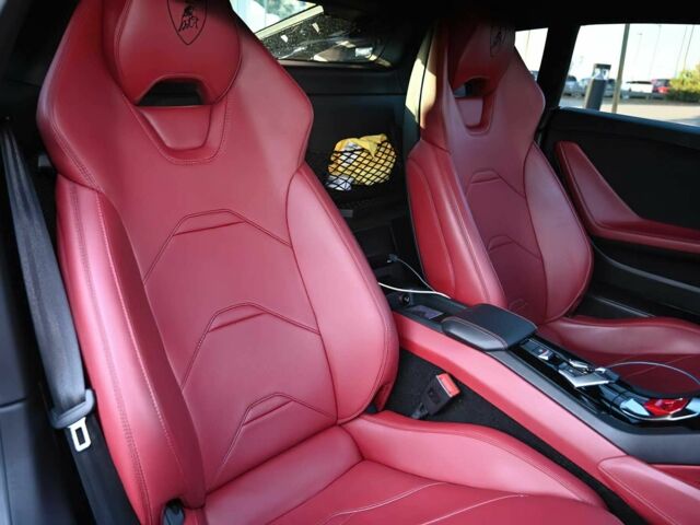 Серый Ламборджини Хуракан, объемом двигателя 5.2 л и пробегом 25 тыс. км за 135000 $, фото 10 на Automoto.ua