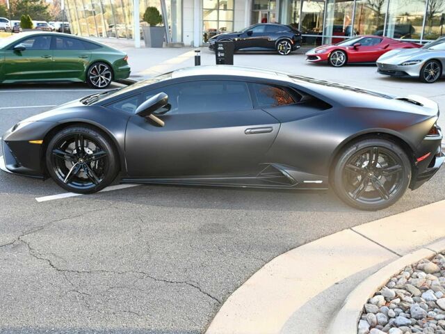 Серый Ламборджини Хуракан, объемом двигателя 5.2 л и пробегом 25 тыс. км за 135000 $, фото 3 на Automoto.ua