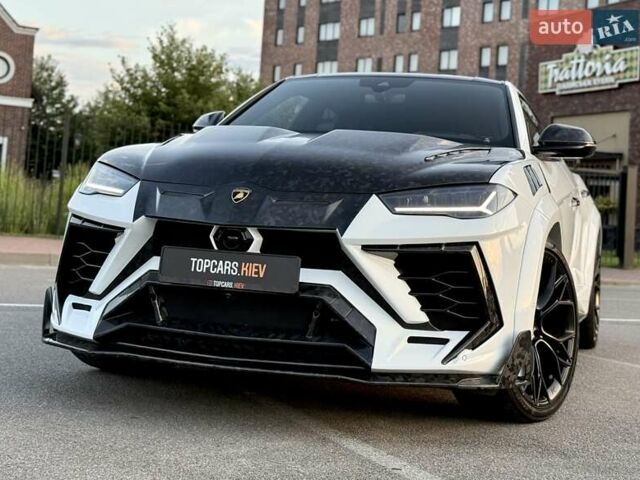 Белый Ламборджини Урус, объемом двигателя 4 л и пробегом 7 тыс. км за 349000 $, фото 1 на Automoto.ua