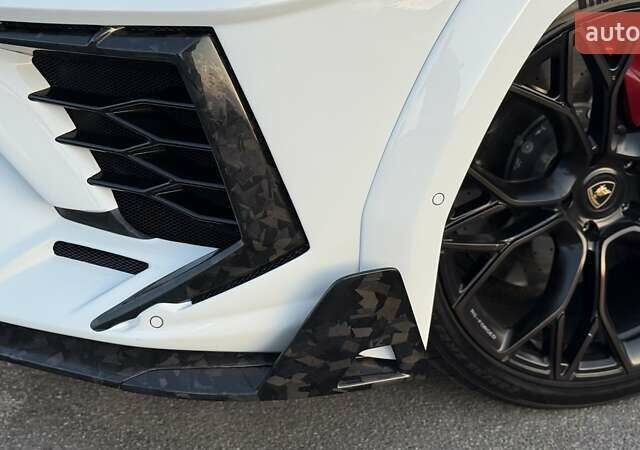 Белый Ламборджини Урус, объемом двигателя 4 л и пробегом 7 тыс. км за 349000 $, фото 54 на Automoto.ua
